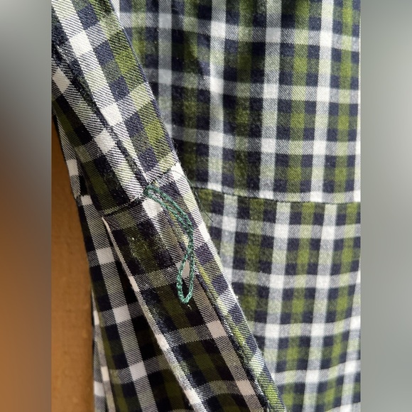 WOMEN’S ZARA PLAID BUTTON DOWN DRESS. - Picture 9 of 10